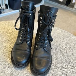 Barely worn CHANEL boots
